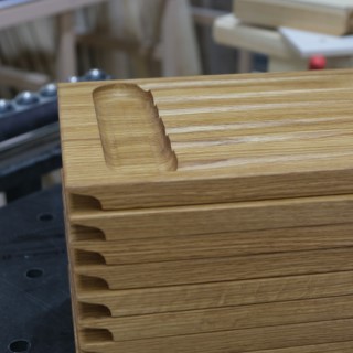 Färdiga trancherbrädor av ek